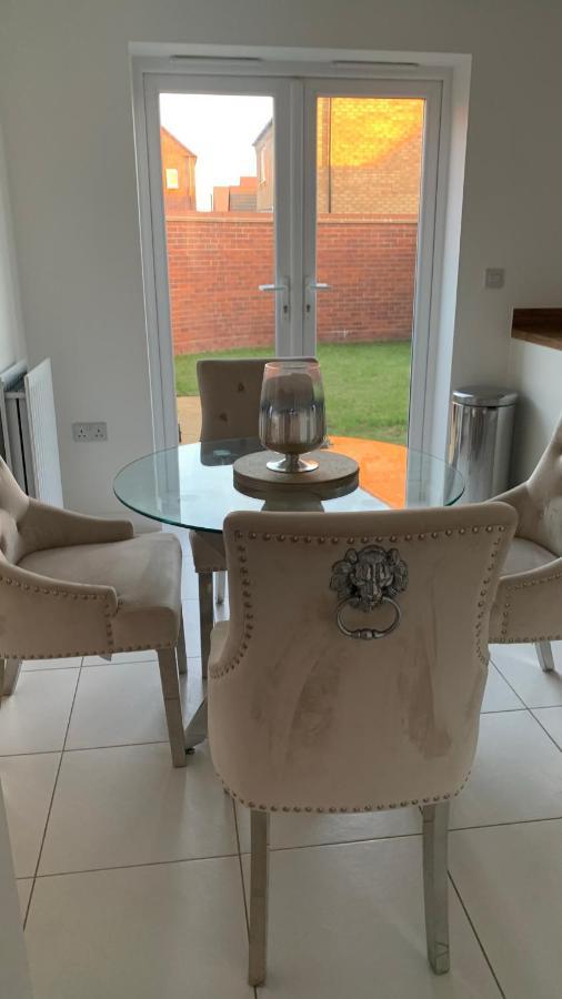 Stanton Cross 5 Persons 3 Bed Home Wellingborough Ngoại thất bức ảnh
